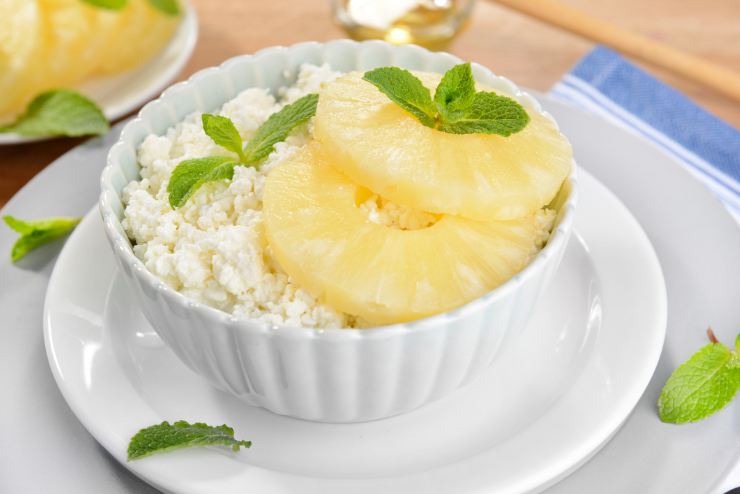 Cottage Cheese and Pineapple Bowls, Healthy Breakfast Ideas for Kids