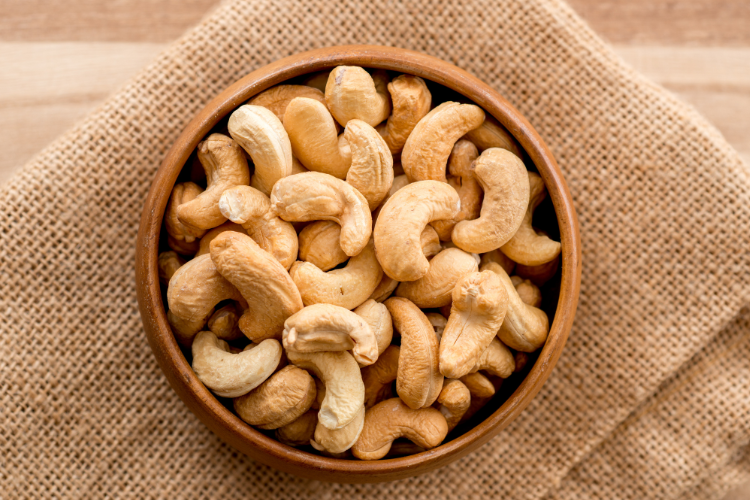 cashews,  High-Protein Nuts You Should Eat