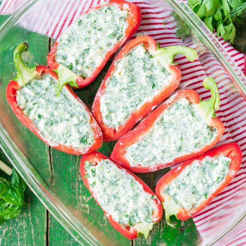 Low-Calorie Snacks For Weight Loss, Cottage cheese-stuffed bell peppers