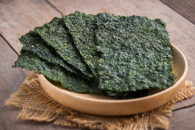 Low-Calorie Snacks For Weight Loss, Seaweed snacks